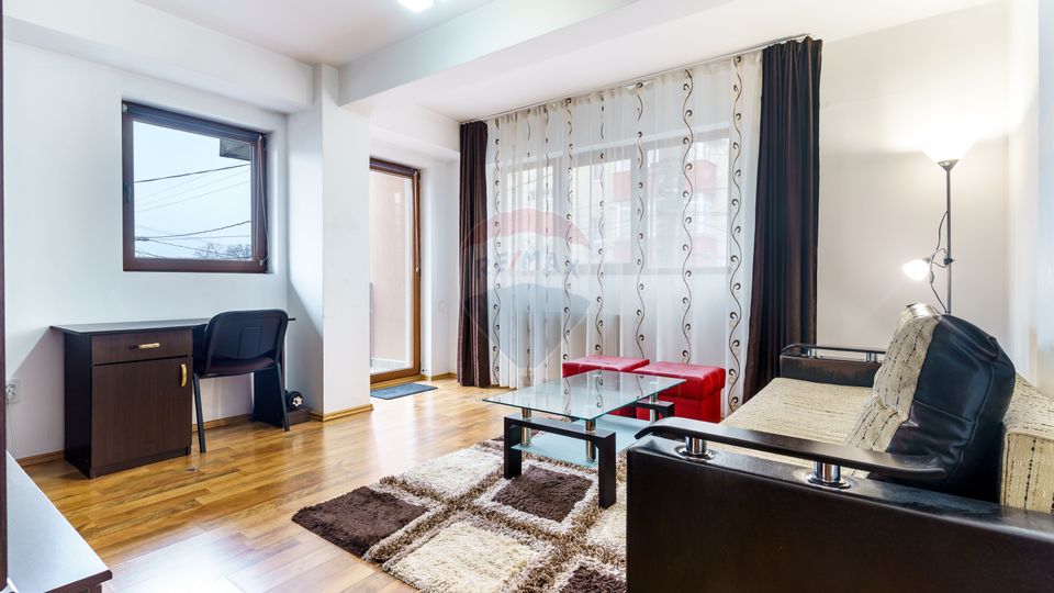 2 room Apartment for sale, Intre Lacuri area