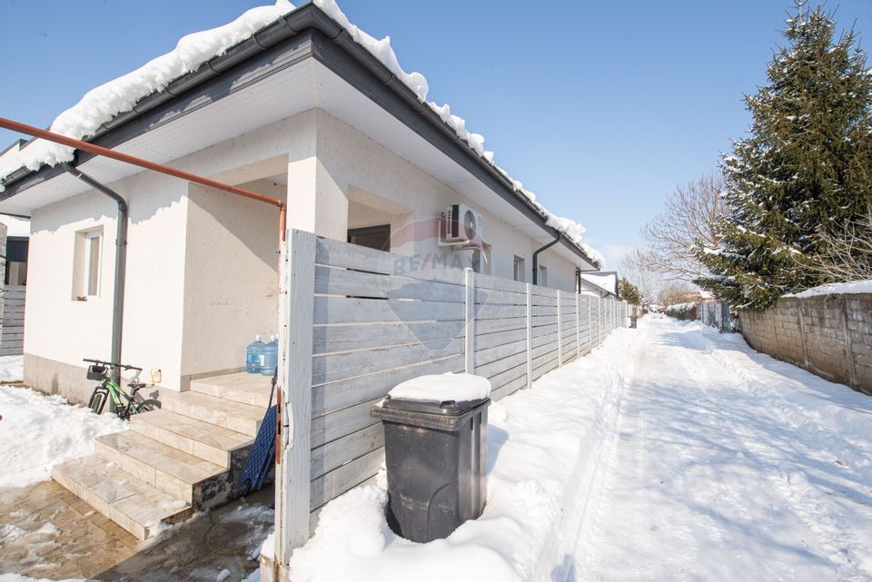 House for sale 3 bedrooms Domnesti str Floarea Soarelui Ilfov