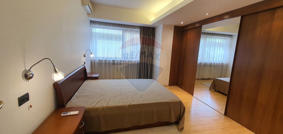 Apartament 3 camere Bd. Aviatorilor, bloc nou, loc parcare