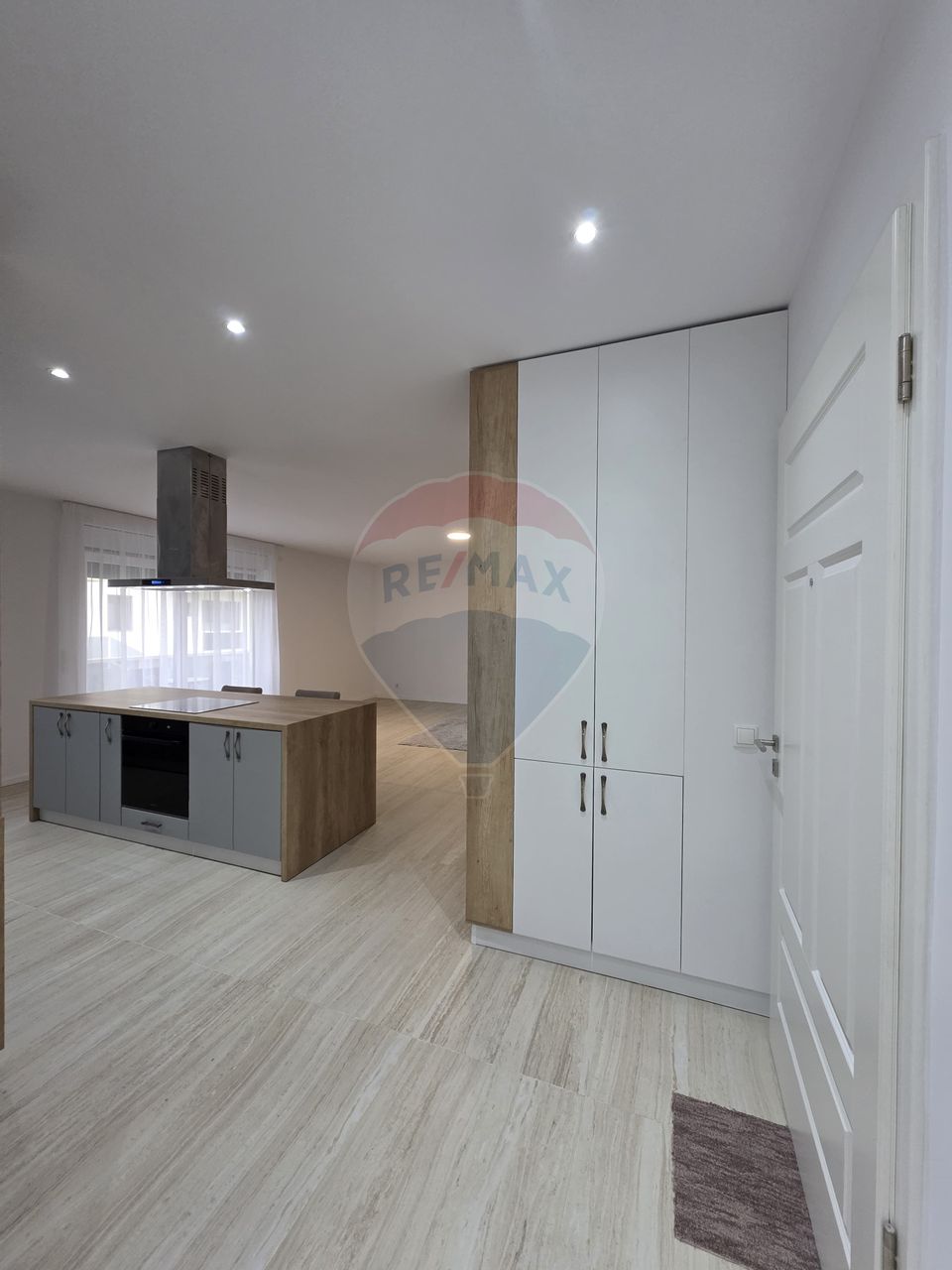 2 room Apartment for rent, Central area