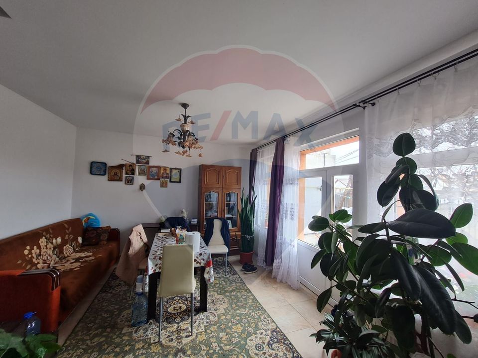 3 room House / Villa for sale, Gara area