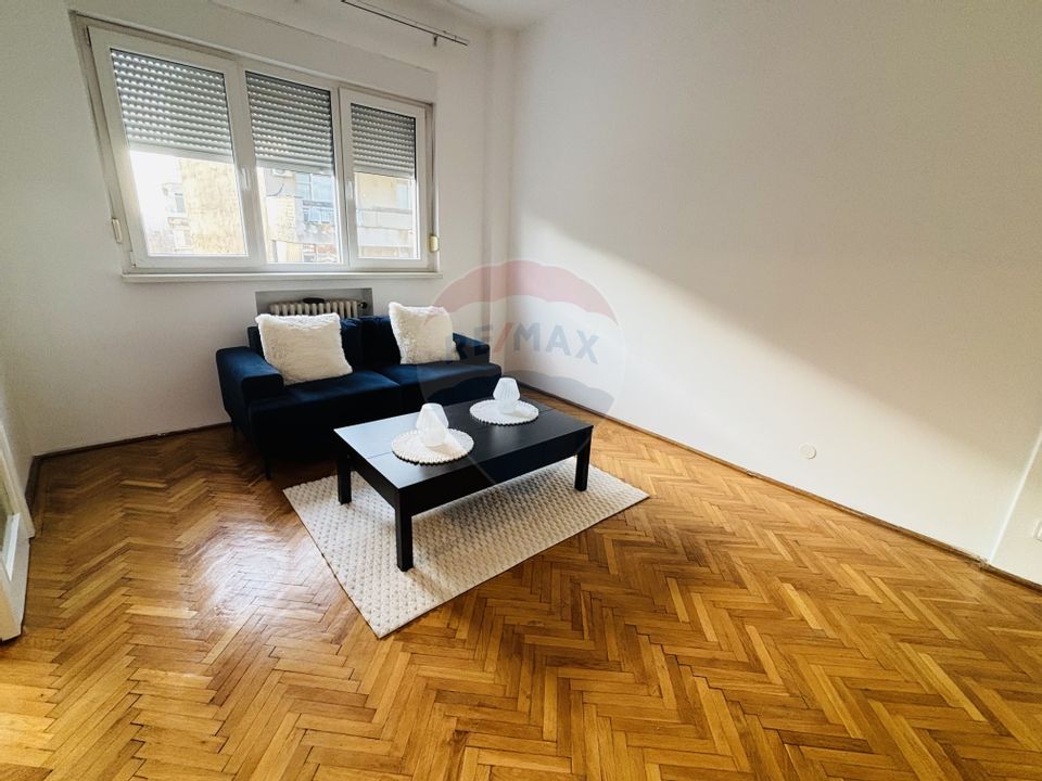 Apartament cu 3 camere de închiriat Eminescu Dacia