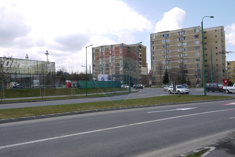 Teren cu proiect autorizat constructie, apart-hotel,  Brasov