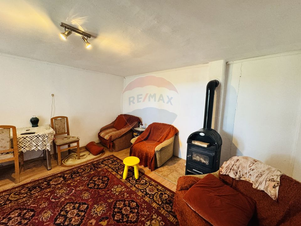 Teren 6,210mp Apateu / Strada Principala