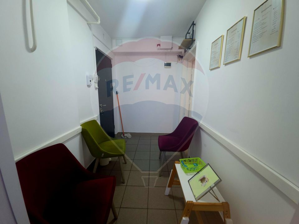 45sq.m Commercial Space for rent, Central area