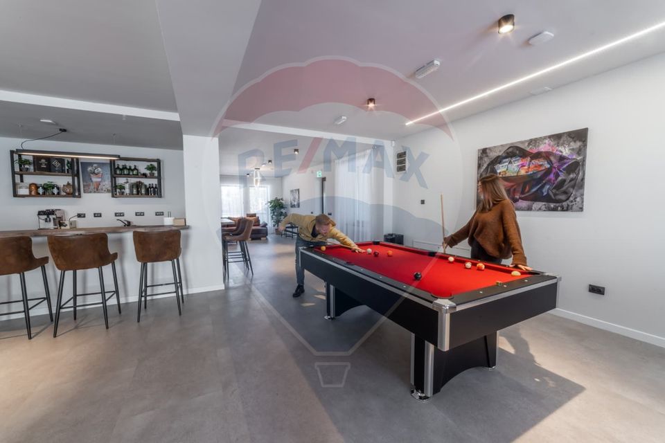 22 room Hotel / Pension for sale