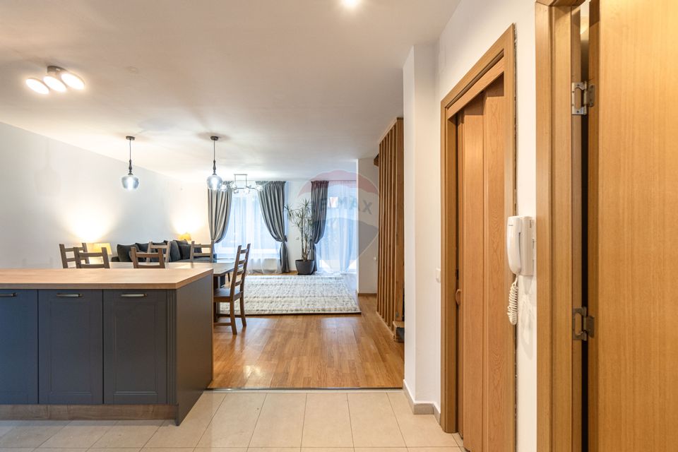 Apartament cu 6 camere de închiriat în zona Nouă – spațiu generos