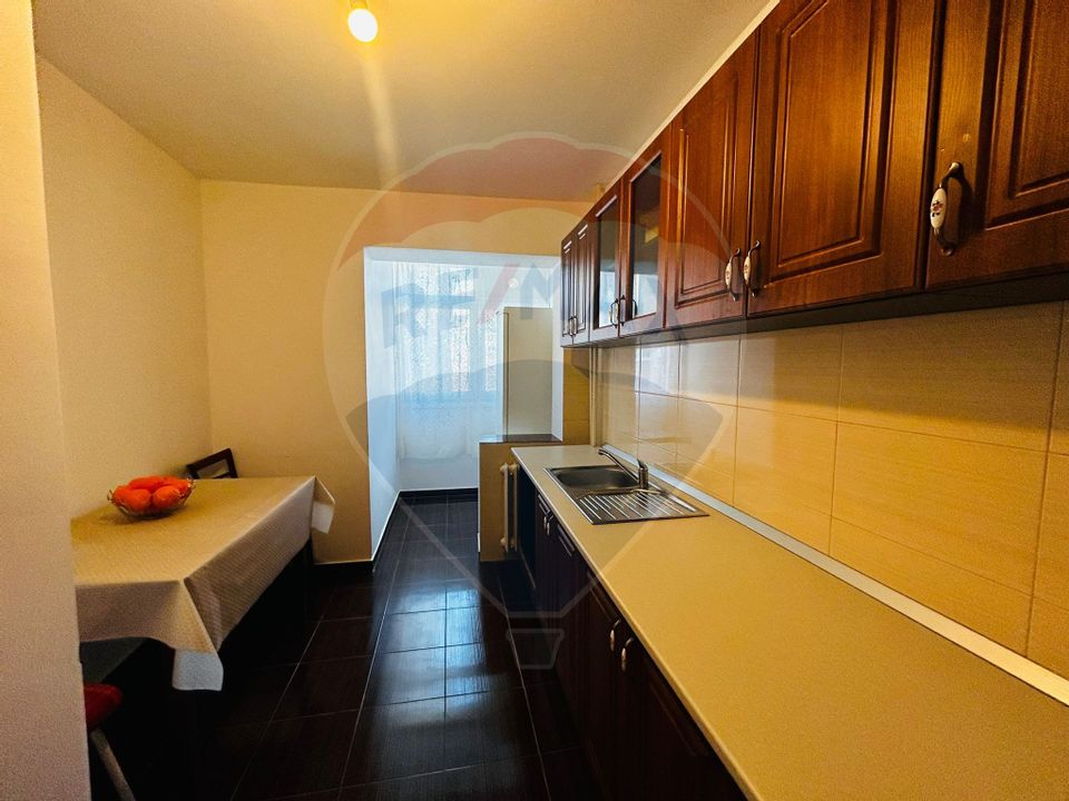 4 room Apartment for rent, Valea Rosie area
