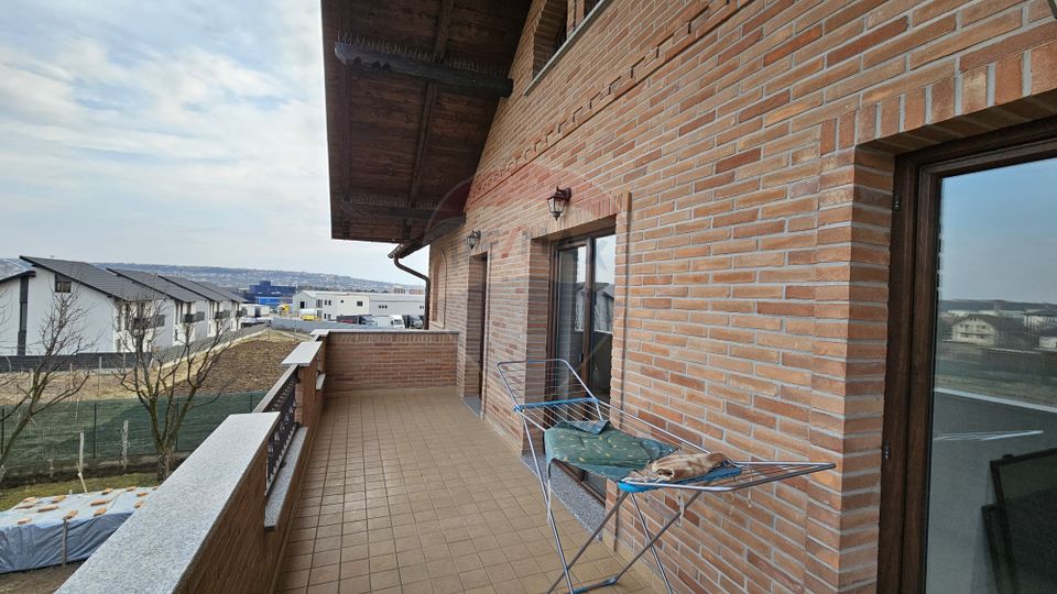 Casă / Vilă de lux, Scheia, Suceava