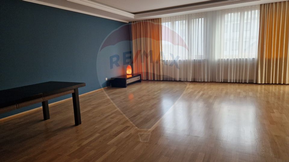 4 room Apartment for rent, Clucerului area