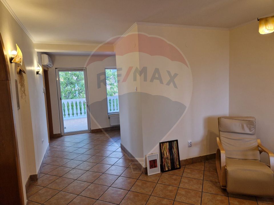 Apartament cu 3 camere de închiriat - Zona Dealuri Oradea