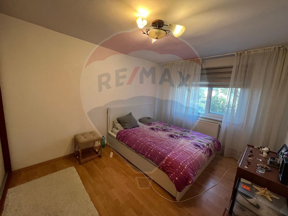 Apartament 3 camere în zona gara