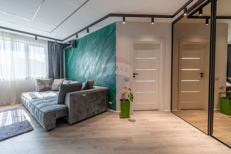 Apartament de vanzare, 2 camere, balcon inchis, zona BMW