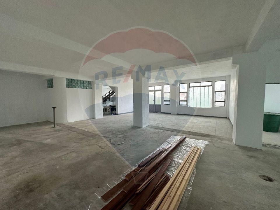 Spațiu de birouri- Imobil Multifuncțional în Arad P +6