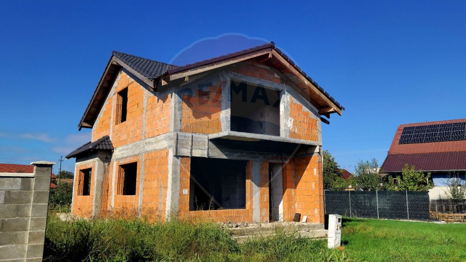 7 room House / Villa for sale