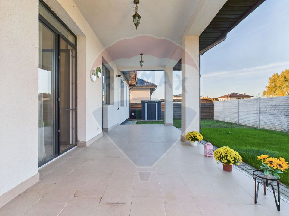 Villa with 4 rooms, beautifully furnished and 500 sqm land Corbeanca