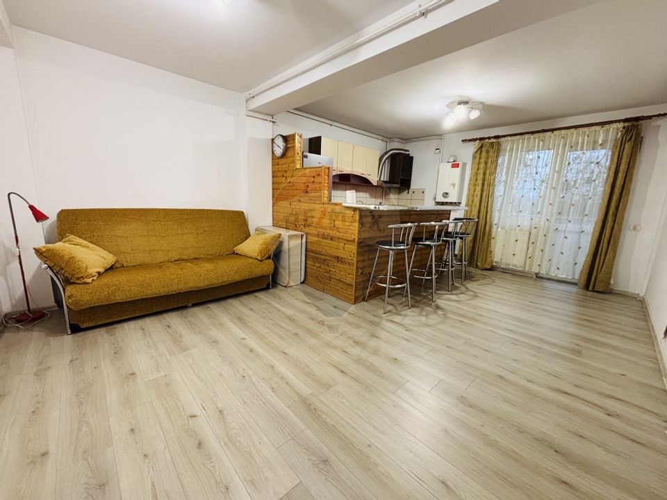 Apartament spatios de vânzare 2 camere EROILOR . VOLUNTARI A3