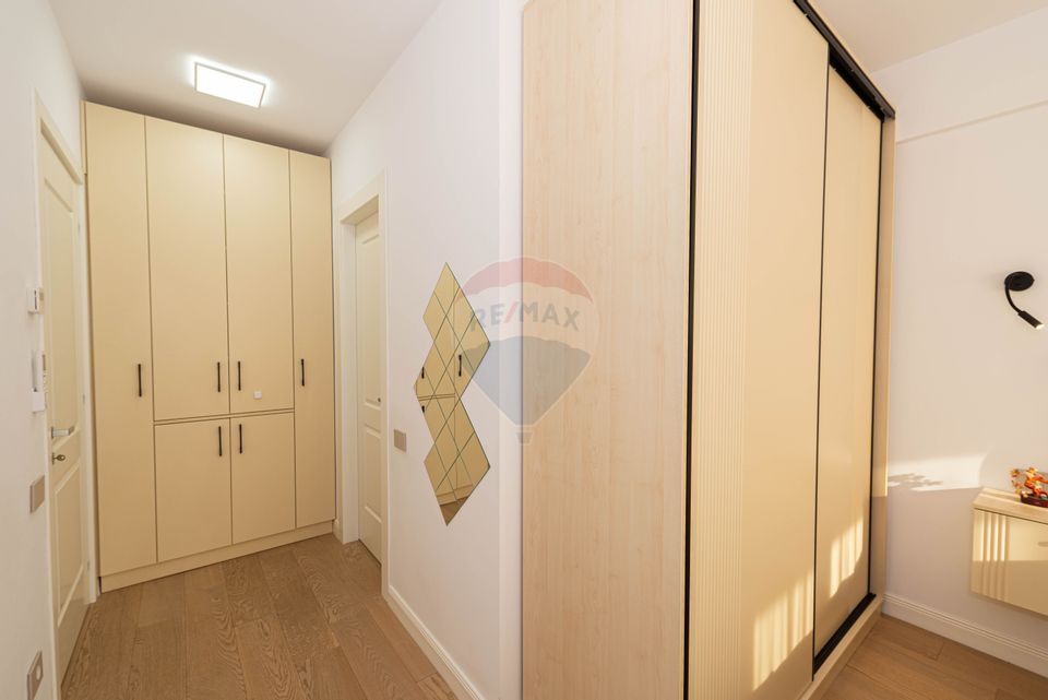 Rent apartment 2cam, block 2023, Piata Constitutiei fantani