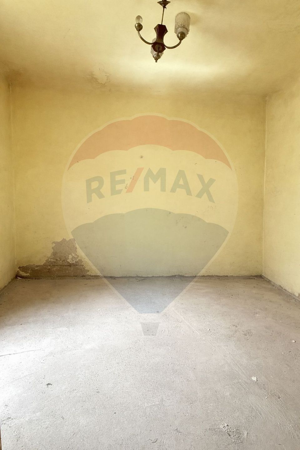 Casă / Vilă cu 2 camere de vânzare în zona Dacia