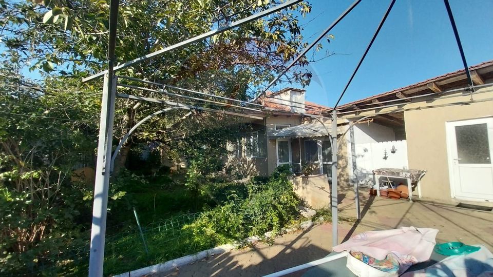 3 room House / Villa for sale