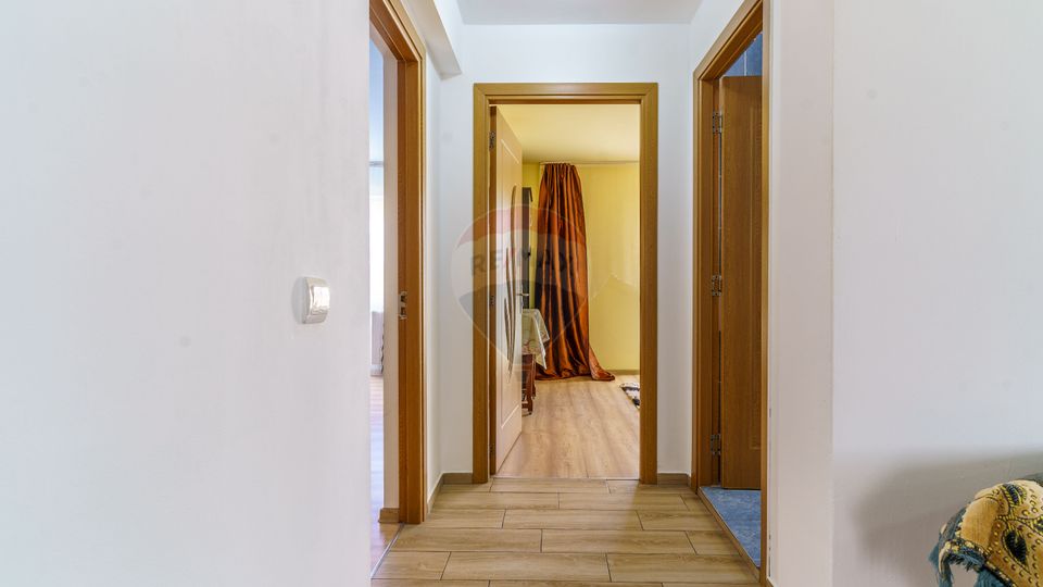 De vanzare 3 camere, comision 0%, Iris