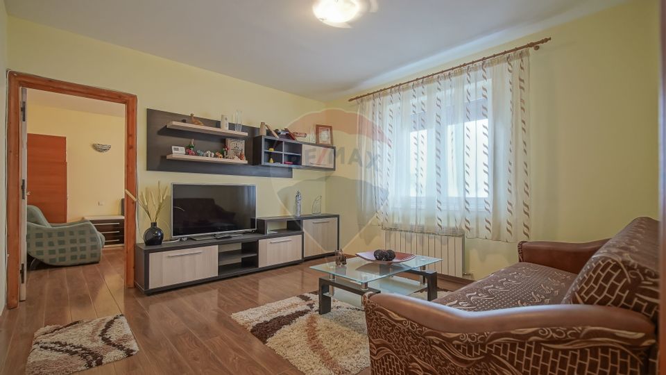 2 room Apartment for sale, Tractorul area