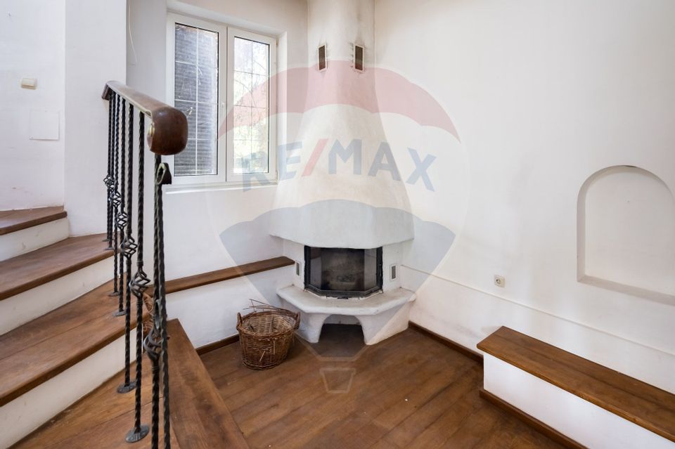 Vila 474 mp utili deschidere direct lac Snagov 1250 mp teren