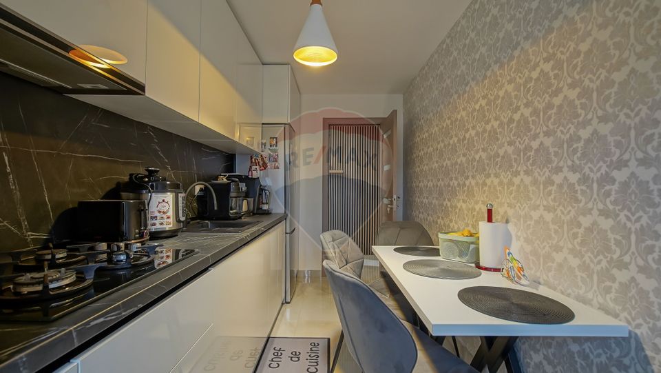 (Rezervat) Apartament cu 3 camere de vânzare, Florilor Râșnov
