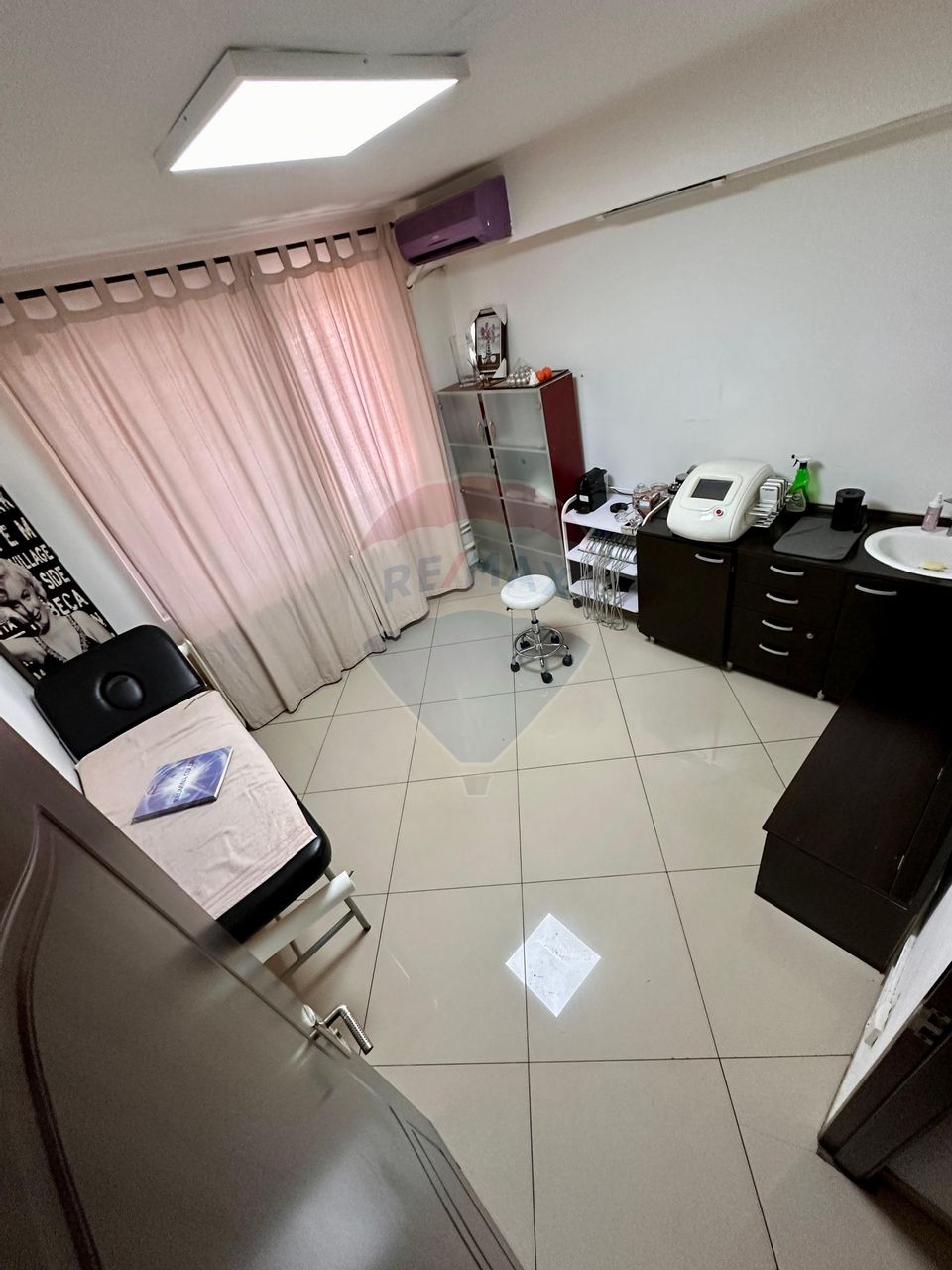 50sq.m Commercial Space for sale, Teiul Doamnei area