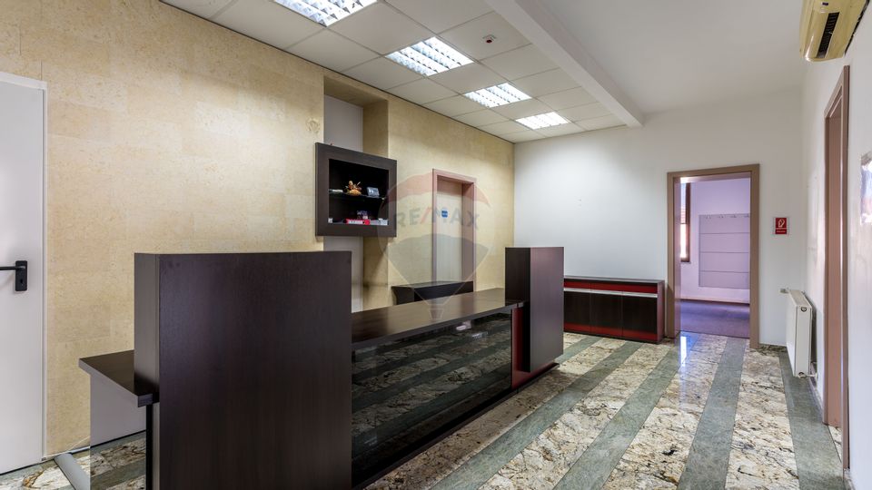 Spațiu de birouri de 754.6mp de închiriat în zona Andrei Muresanu