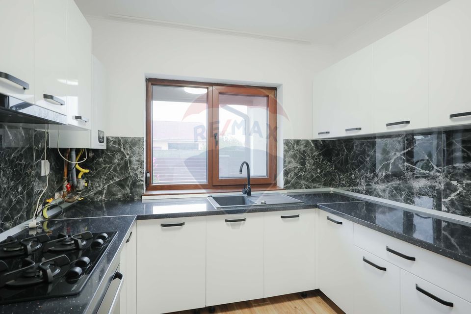 Casă Nouă în Biharia 3 Camere, Gaz, Garaj, Teren 500 mp, Gata De Mutat