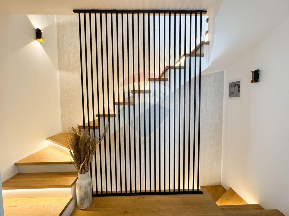 4 room House / Villa for sale, Nord-Est area