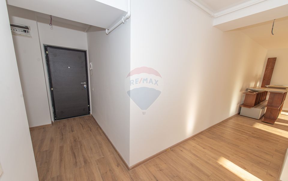 New apartment 2 rooms with 2 parking spaces basement Drumul Taberei