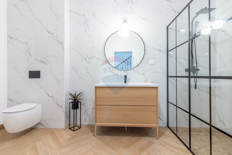 Casă individuala în Aviatiei, adiacent Bulevardul Aerogarii, 4xparcare