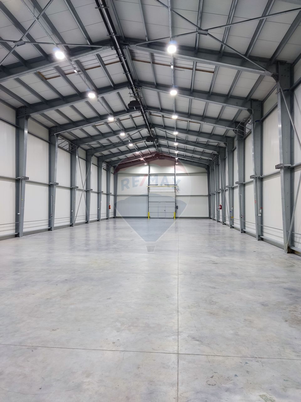 600sq.m Industrial Space for rent
