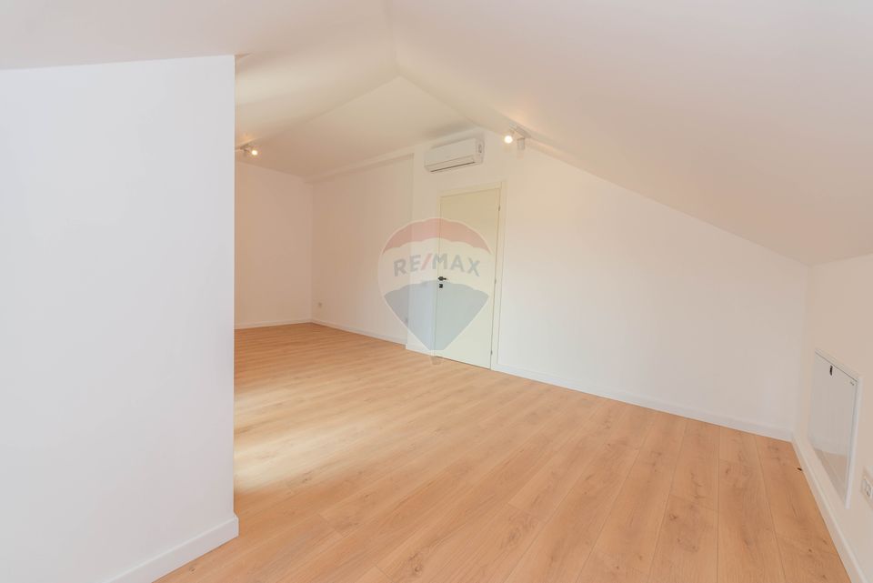 De inchiriat vila 6 camere 160mp in Veris Pipera