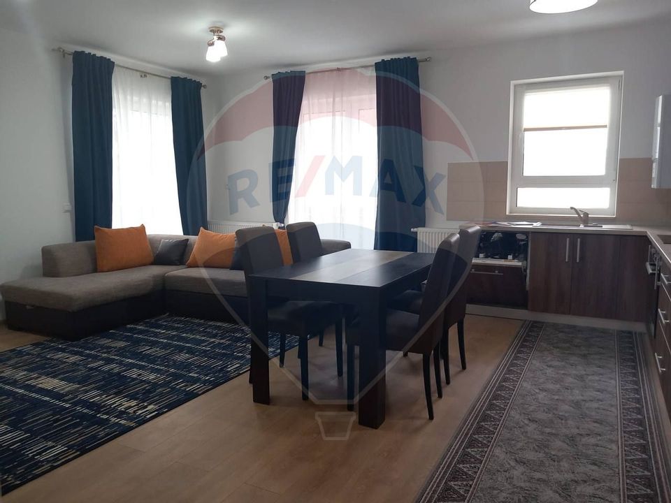 Apartament cu 3 camere prima inchiriere in Avantgarden 3, Brasov