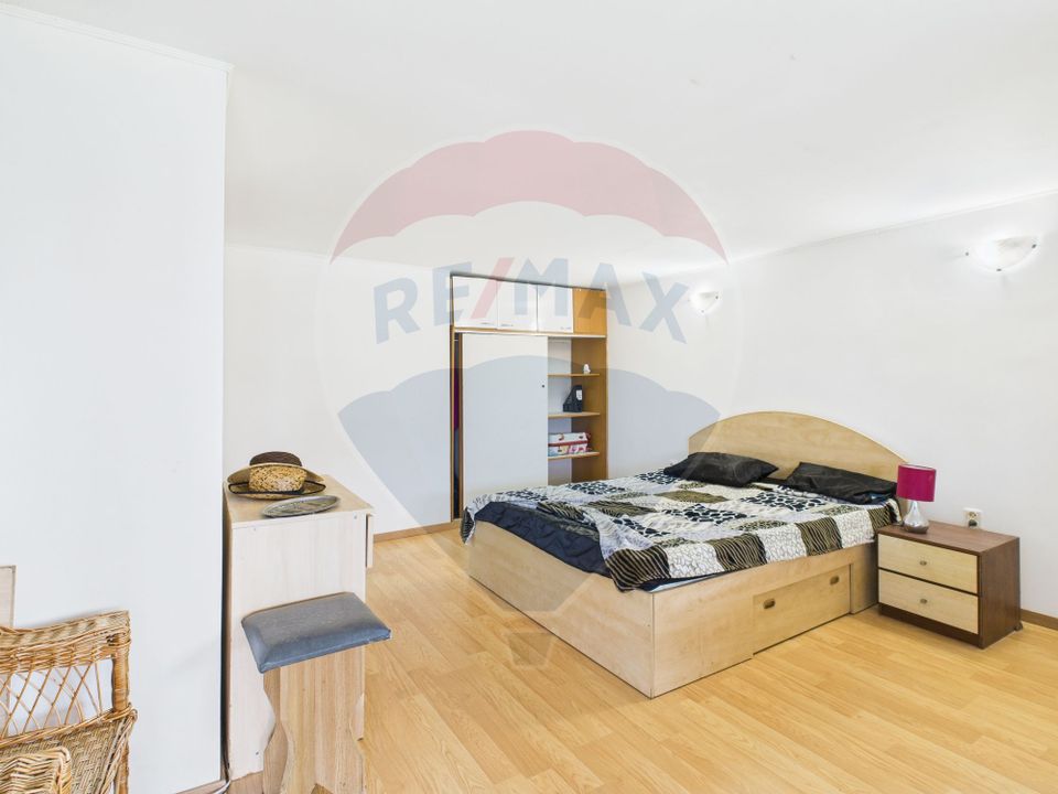 Casa cu 5 camere de vanzare Ciorogarla 1682mp teren