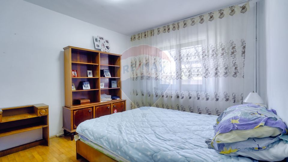 5 room House / Villa for sale, Stupini area