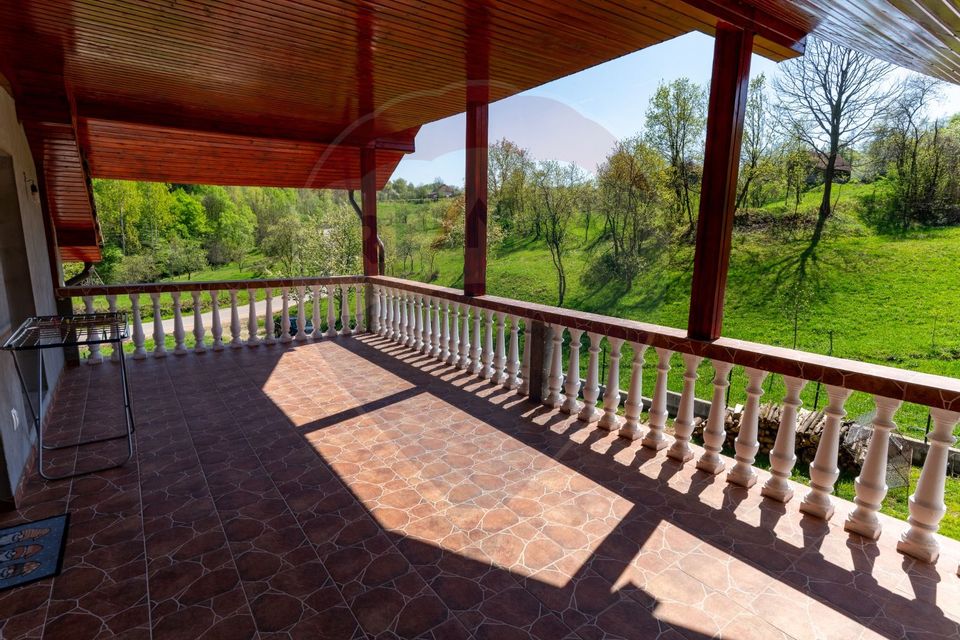 6 room House / Villa for sale