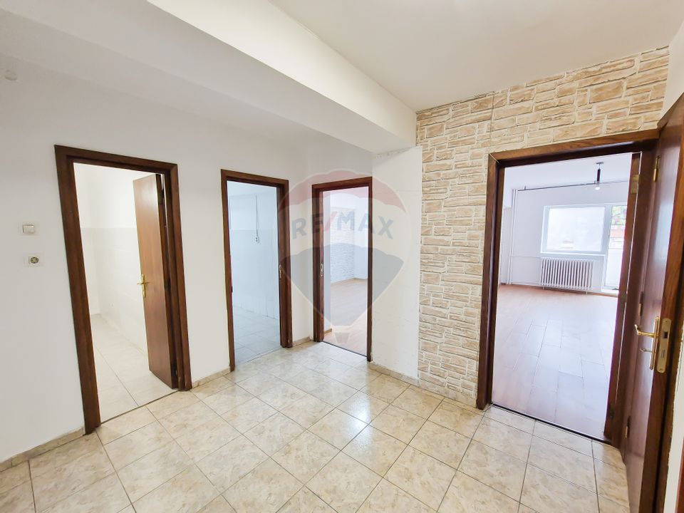 Apartament cu 2 camere de inchiria, situat Bd.Unirii