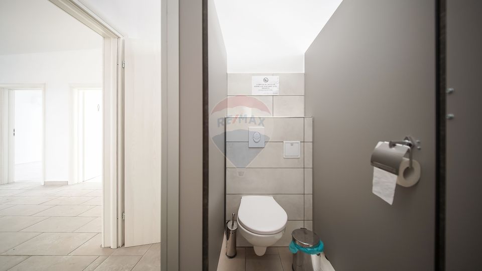 320sq.m Commercial Space for sale