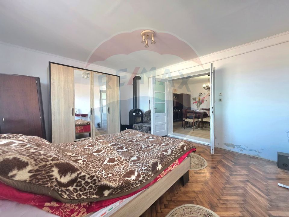 Casă tip duplex de vânzare – Vitrometan, str. Bârsei