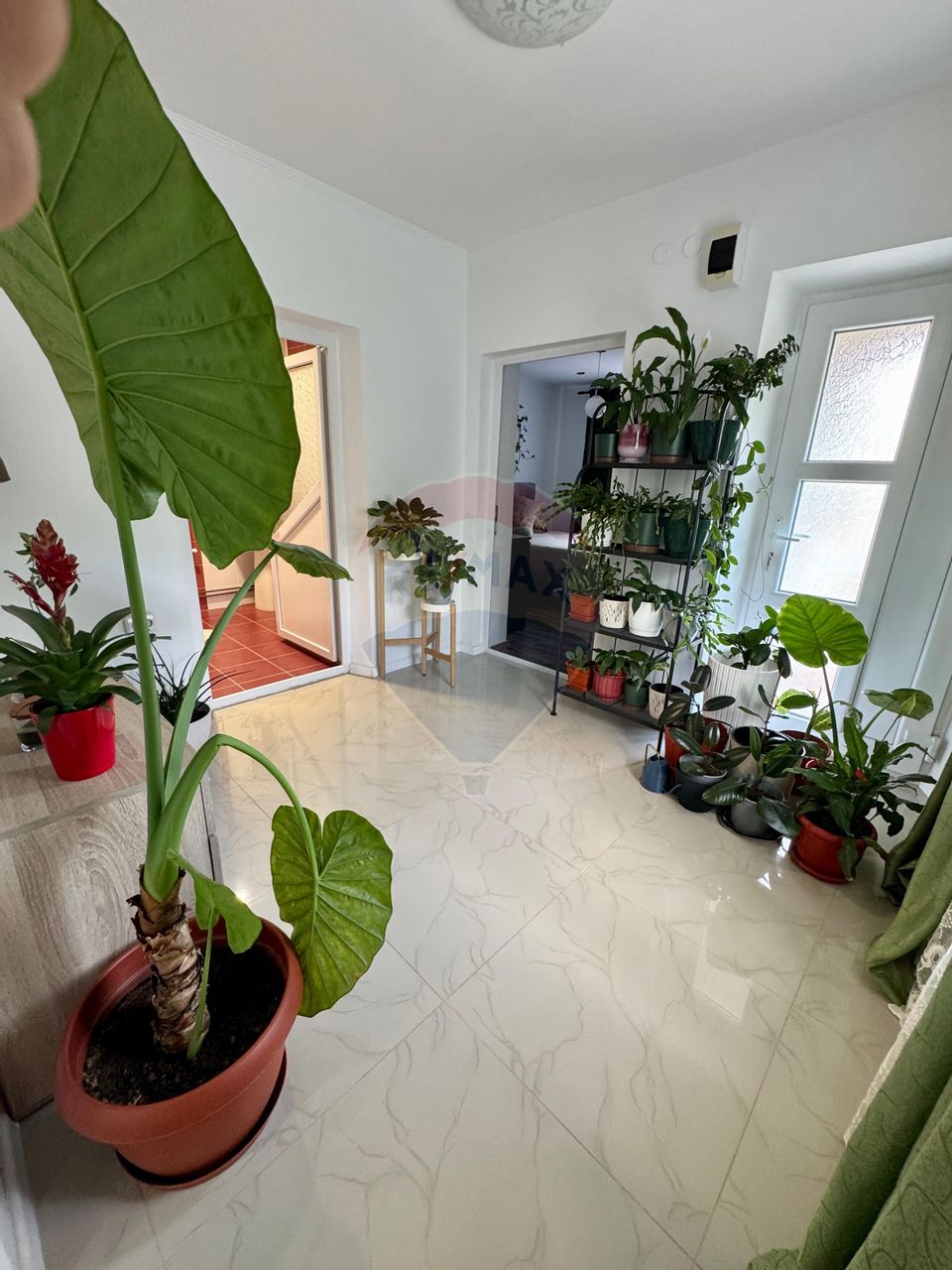 Casă / Vilă cu 6 camere de vânzare în zona Ultracentral