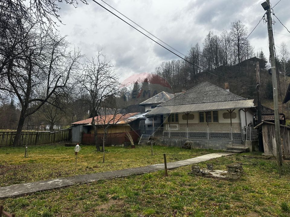 Viseul de Sus- CASA , priveliste, liniste ,