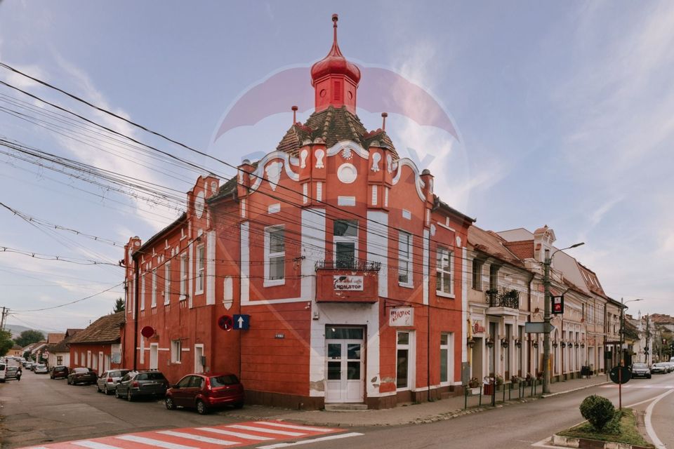 Casa Istorica de Vanzare in Centrul Orasului Tarnaveni