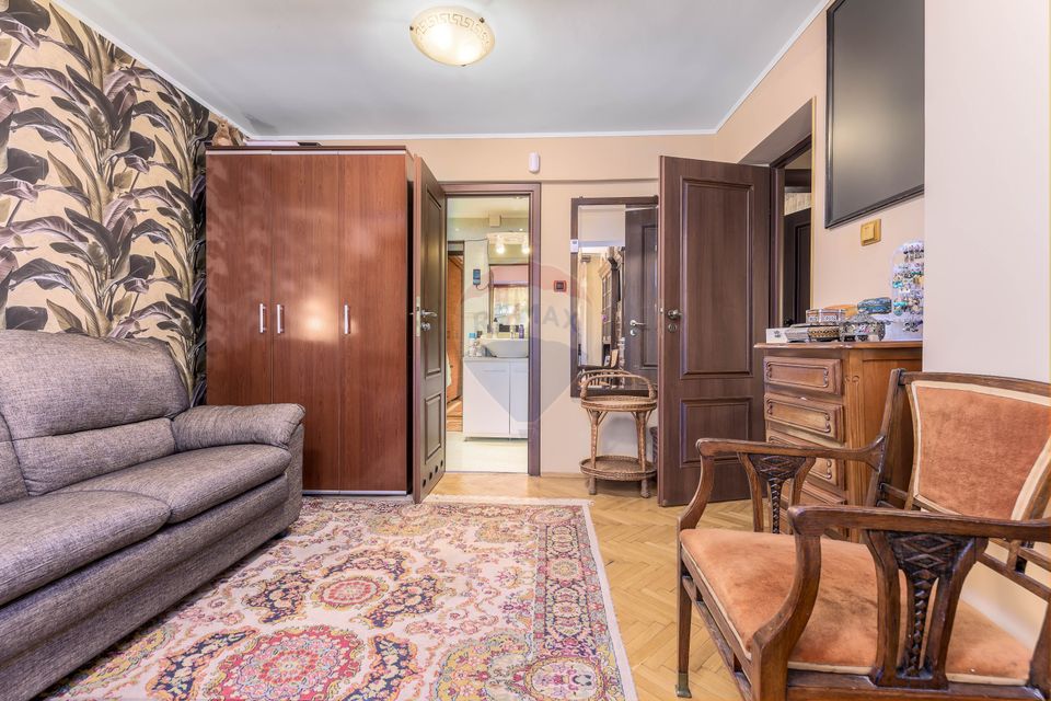 8 room House / Villa for sale, Kiseleff area