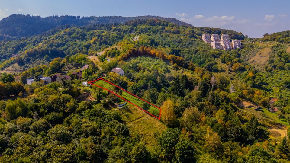 COMISION 0% Teren 2700mp / Strada Coltul Putinarilor/Poiana Brașov