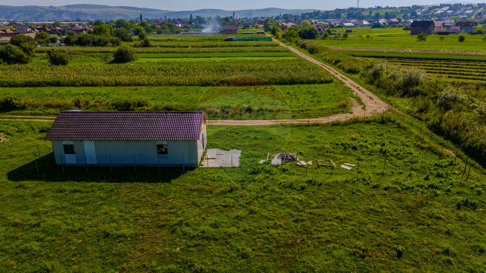 Land 700sqm Bod / Strada Garii