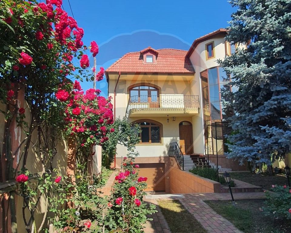 De VANZARE Casa spațioasă S+P+1E+M | Zona STIREX in Galati